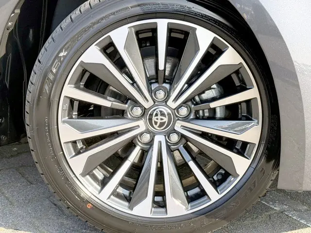 Toyota Corolla Touring Sports