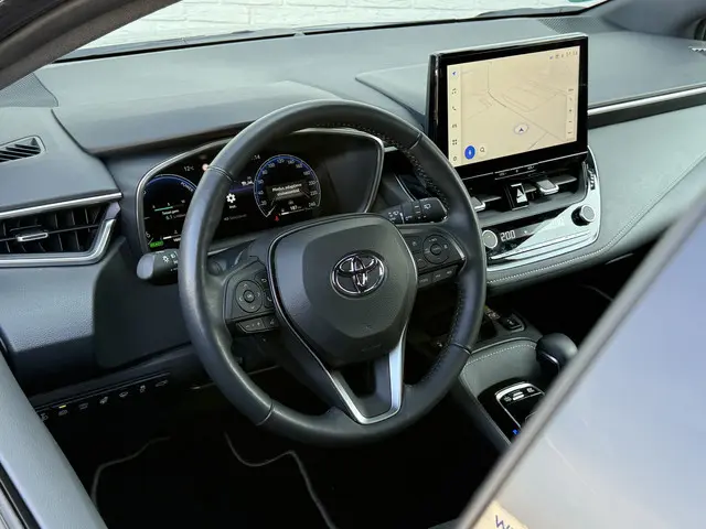 Toyota Corolla Touring Sports