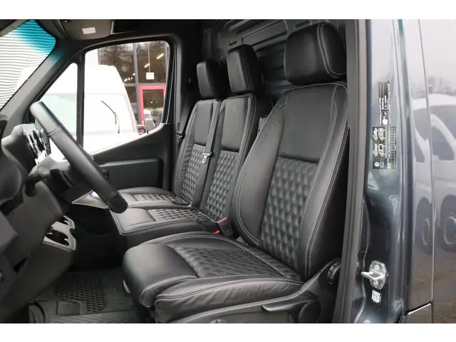 Mercedes-Benz Sprinter 319 CDI L2 H2 Automaat Navigatie Leer 360 Camera 3.5T Trekhaak