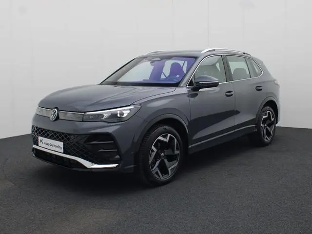 Volkswagen Tiguan 1.5eTSI/150PK DSG R-Line Edition · 360 Camera · Keyless · IQ.Light · Head-up displ...