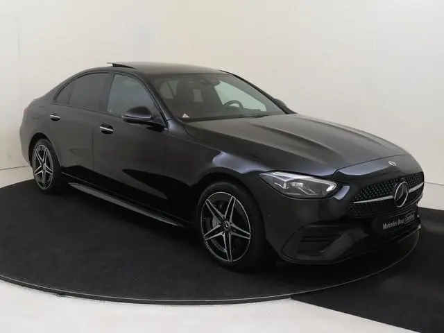 Mercedes-Benz C-klasse 300 e AMG Line Limited /Panoramadak /Memory /HUD /360 Camera