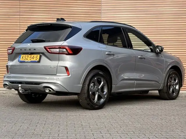 Ford Kuga 2.5 PHEV ST-Line