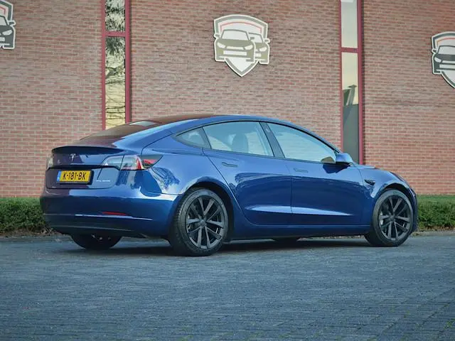 Tesla Model 3 Long Range AWD | Facelift | + winterbandenset
