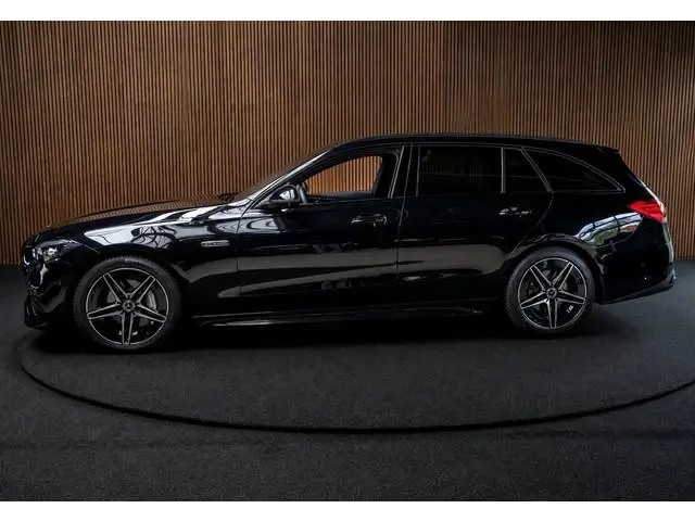Mercedes-Benz C-klasse Estate 300e AMG Line Panodak Leer 360° Memory seats Navi LED Nightpack PTS Am...