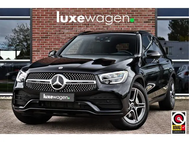 Mercedes-Benz GLC-klasse 300e 4M AMG Pano Luchtv Distr HUD Massage-ventilatie Memory 360 Night