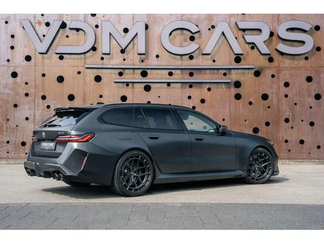 BMW 5-serie Touring M5 | 950 PK | AKRAPOVIC | VOSSEN | CARBON | EVENTURI | PANORAMA | MATTE PPF |