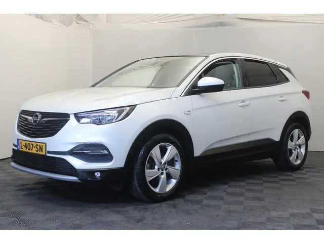 Opel Grandland X 1.2 Turbo Innovation |Pano|