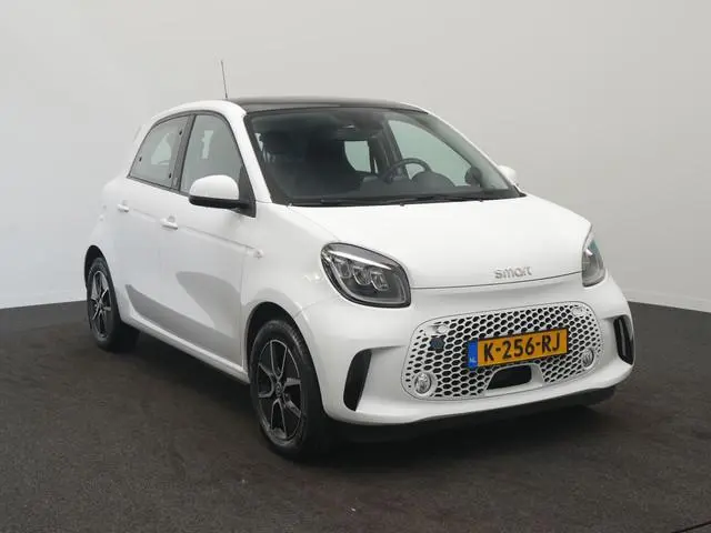 Smart Forfour EQ Comfort PLUS 18 kWh - RIJKLAARPRIJS - NAP LAGE KILOMETERSTAND - Camera - Panoramada...